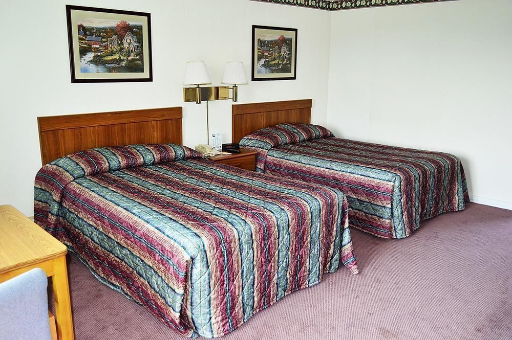 Huntingdon Motor Inn Buitenkant foto