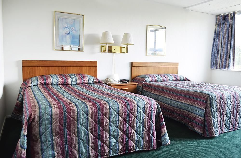 Huntingdon Motor Inn Buitenkant foto
