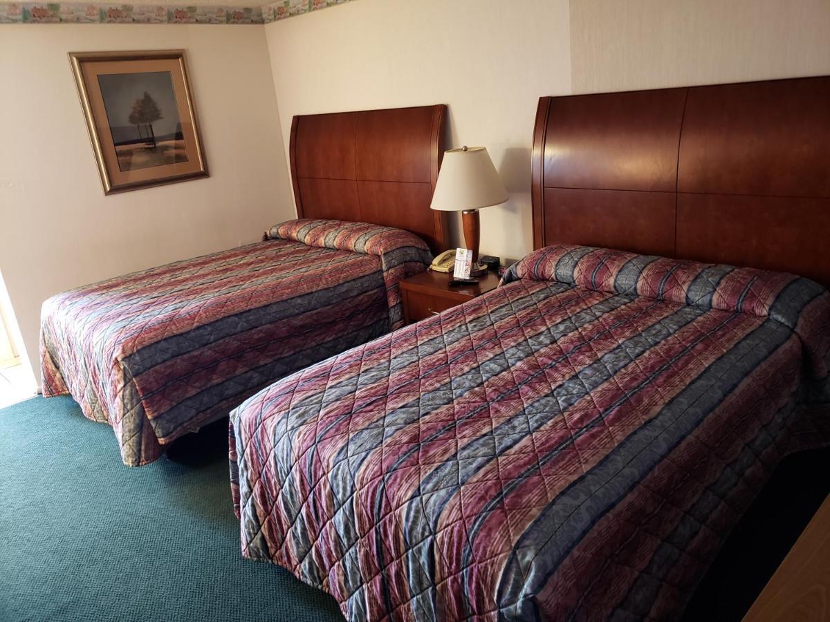 Huntingdon Motor Inn Buitenkant foto